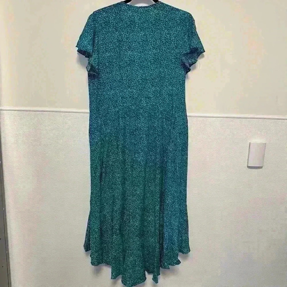 NWT! Zesica Teal Floral Wrap Dress with Ruffles Size M - Picture 9 of 10